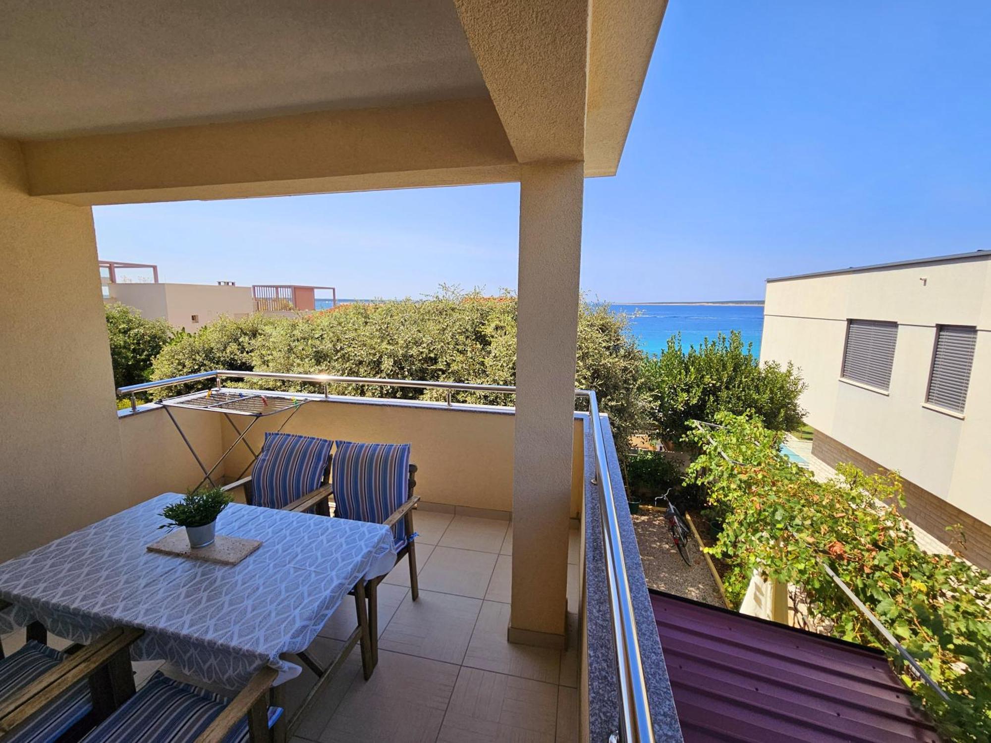 Apartments Cikac II - Modern Apartments By The Beach มันเดร ภายนอก รูปภาพ