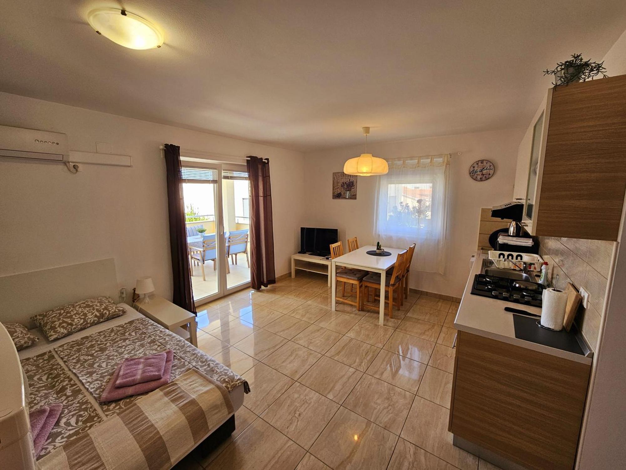 Apartments Cikac II - Modern Apartments By The Beach มันเดร ภายนอก รูปภาพ