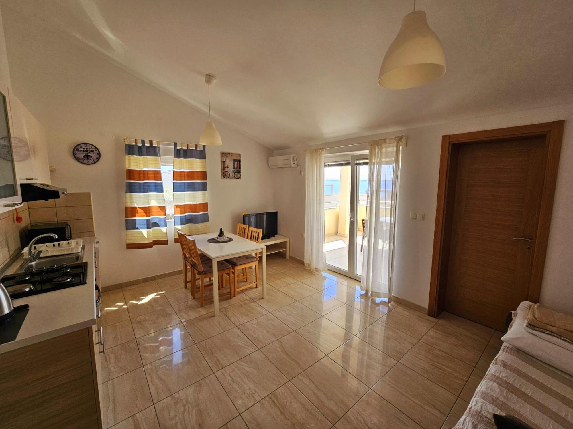 Apartments Cikac II - Modern Apartments By The Beach มันเดร ภายนอก รูปภาพ